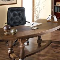 TAVOLO CURVO IN NOCE NAZIONALE