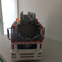 Bruder Autopompa pompieri MAN
