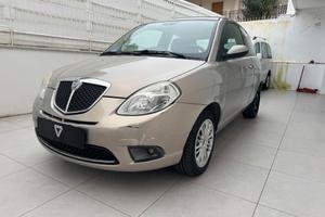 Lancia Ypsilon 1.2 Oro