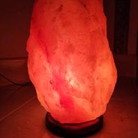 Splendida lampada di sale dell' Himalaya