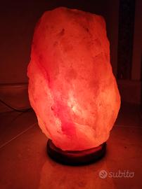 Splendida lampada di sale dell' Himalaya