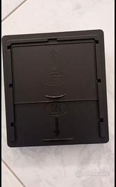 Porta tessere sotto bracciolo Tesla Model Y