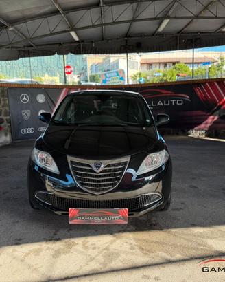 Lancia Ypsilon 1.2 Silver 69CV