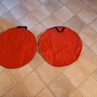 Borsa porta ruote con tasca interna.