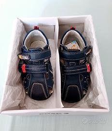 Scarpe sandalo da bambini 