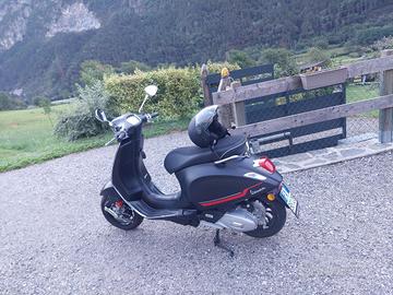 Vespa sprint 125 cc