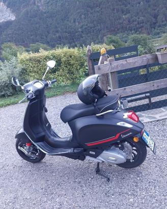 Vespa sprint 125 cc