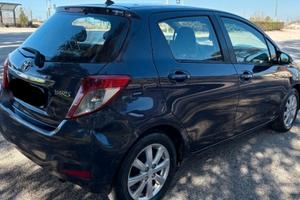 Toyota Yaris 1.0 Benz. 5porte Nav/Telec/USB/Tauch