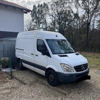 Mercedes sprinter 313