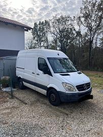 Mercedes sprinter 313