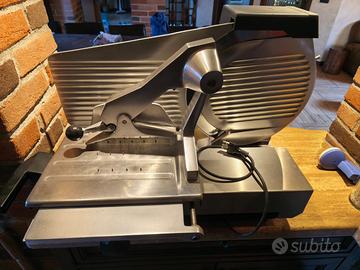 Affettatrice Professionale Italiana Macchi