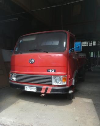 Camion fiat om40