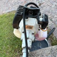 Stihl FS 86 decespugliatore