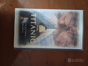 VHS--TITANIC
VHS