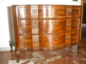cassettone veneziano del 700