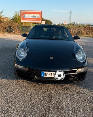 Porsche carrera s