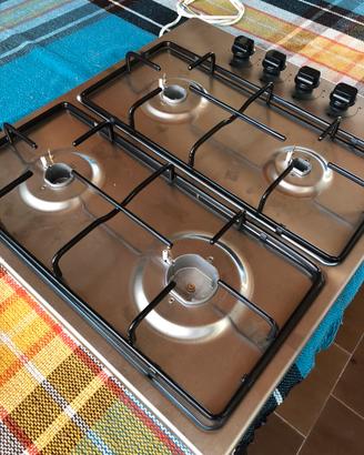 Piastra di cottura a gas 4 fuochi