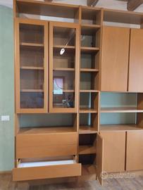 Mobile con vetrine sala modulare