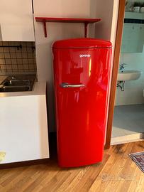 Gorenje Retro in una vivace finitura rossa