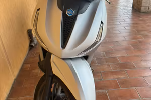 Beverly 400S