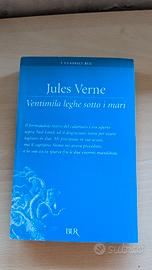 Jules Verne Ventimila leghe sotto i mari