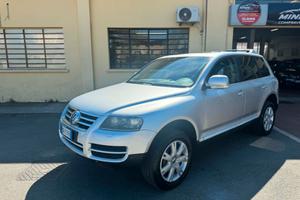 Volkswagen Touareg 2006 3.0 DIESEL V6 TDI DPF