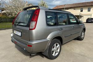 Nissan X-Trail 2.2 DCI 4WD inseribile