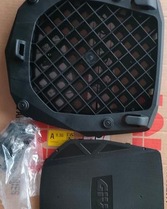 Piastra GIVI e 251 universale per monokey