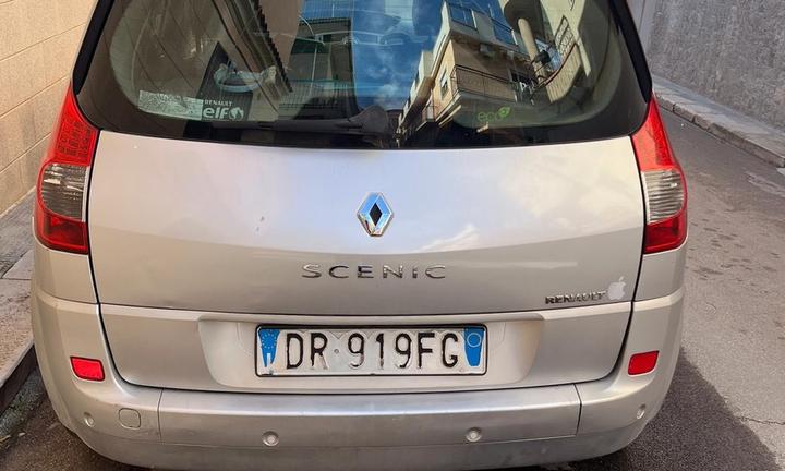 renault scenic