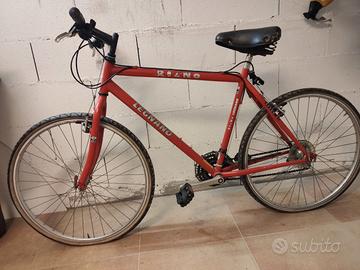 SVENDERE mountain bike vintage rossa
