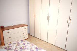 Ampio appartamento a 100 metri dal mare