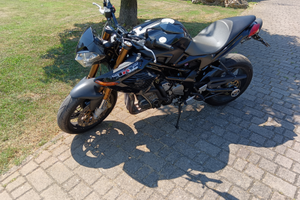 Benelli TNT 899 2011
