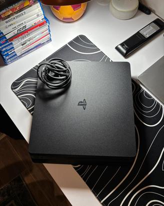 PlayStation 4 + volante con pedali + 12 giochi