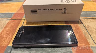 SAMSUNG GALAXY A3 con scheda SD 4GB + PowerBank