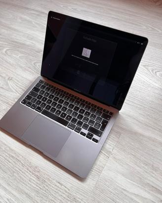 Mac Book Air 13 M1