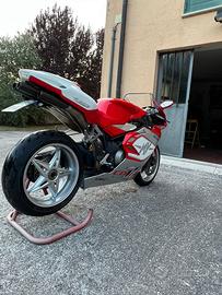 Mv agusta f4