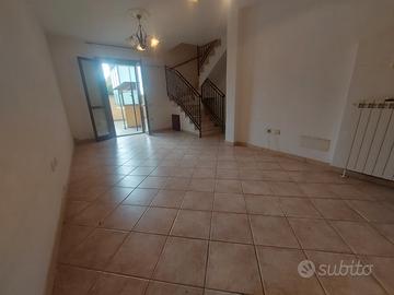 Serdiana. Villetta a schiera con Ingresso Indipend