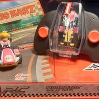 mario kart radiocomandata personaggio peach