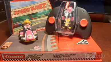 mario kart radiocomandata personaggio peach