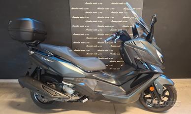 Sym Cruisym 300