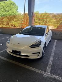 Tesla model 3 long range dual motor