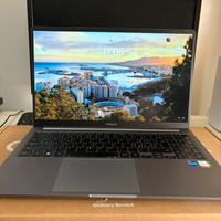Samusng Galaxy Book4 - Intel Core i7 512GB, 16GB
