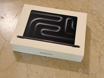 MacBook Pro M3 Pro, ram 18gb ssd 512gb in garanzia