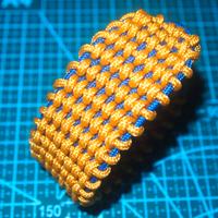 Bracciali e accessori in paracord e microcord