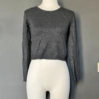 Maglioncino crop grigio basic maniche lunghe