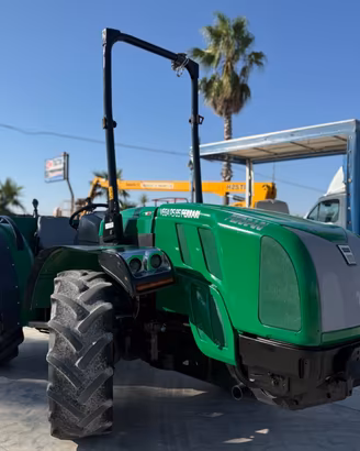Trattore Ferrari Vega 85 turbo 40 km/h con inverti