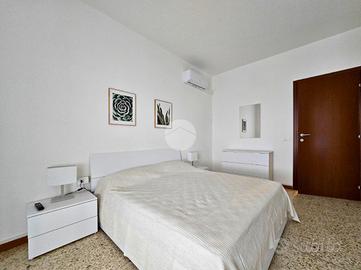 MONOLOCALE A MILANO
