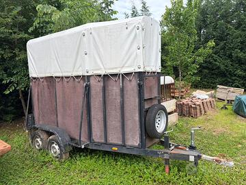 Trailer traspirto animali