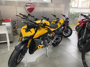 Ducati Streetfighter V2 S