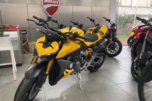 Ducati Streetfighter V2 S